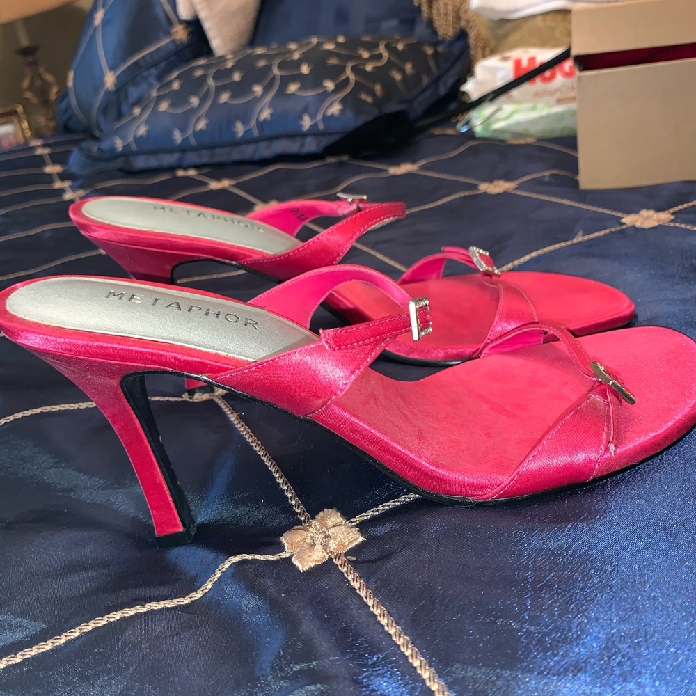 Hot Pink Pumps Prom Formal - Picture 4 of 7